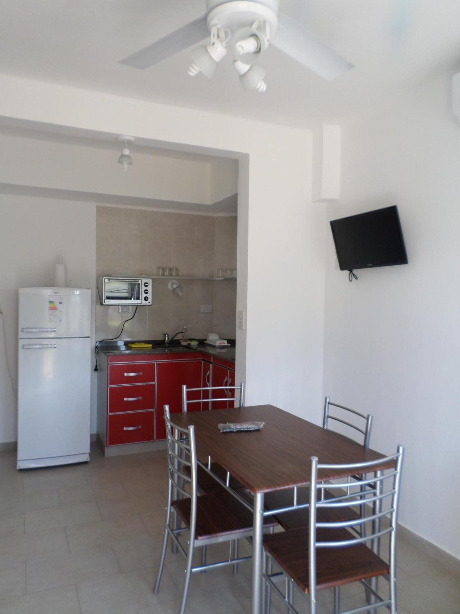 Complejo Arami Apart Colón Exterior foto