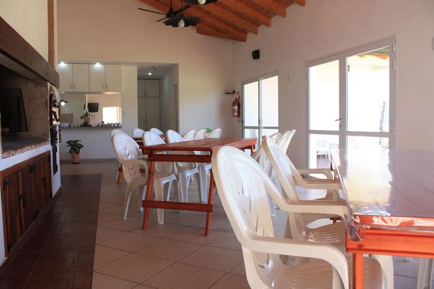 Complejo Arami Apart Colón Exterior foto
